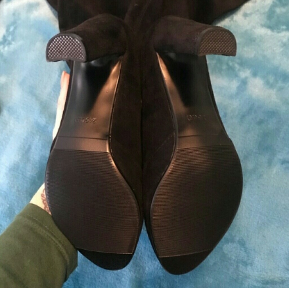 Sexy knee high boots - Picture 2 of 3